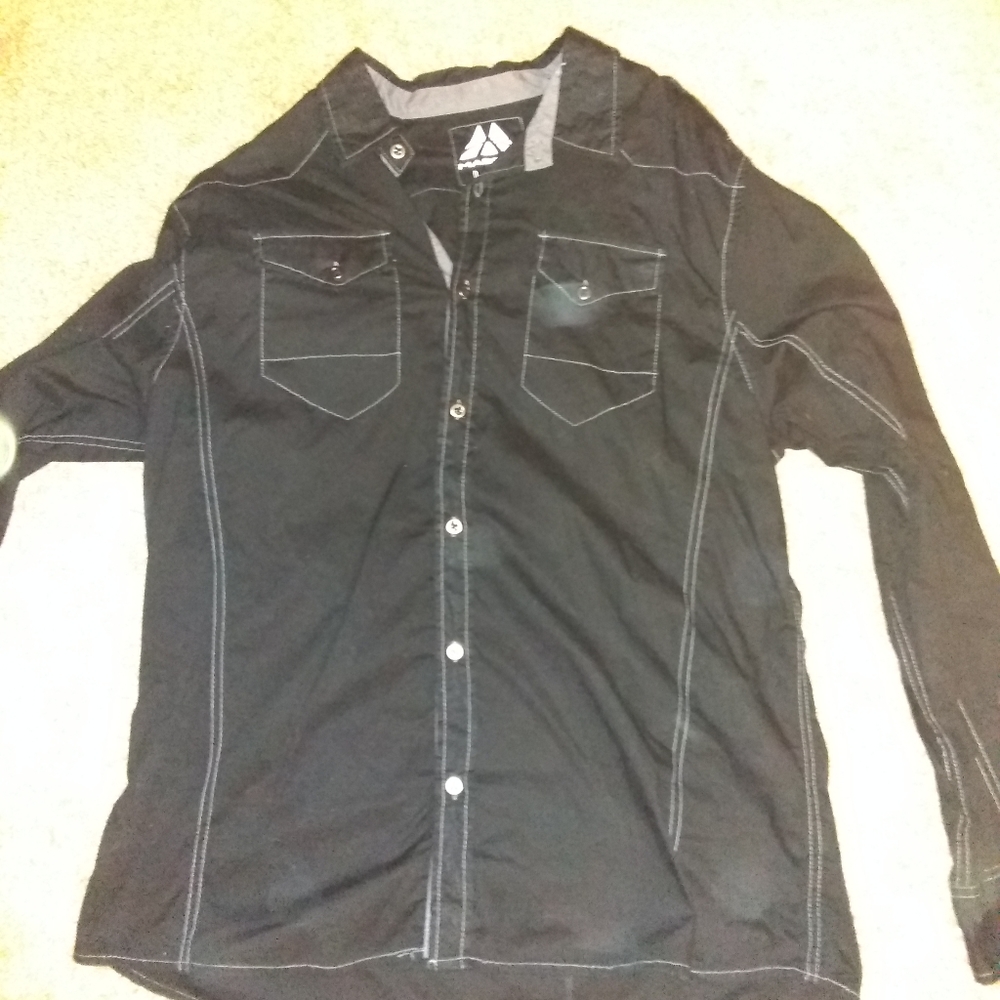 Massive brand button down